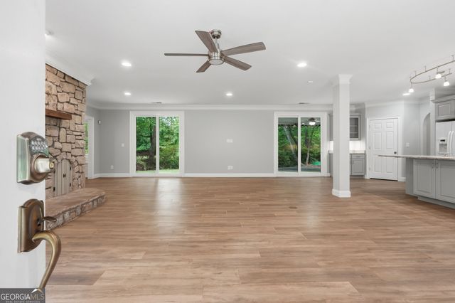 5369 Secretariat Lane, Sugar Hill, GA 30518