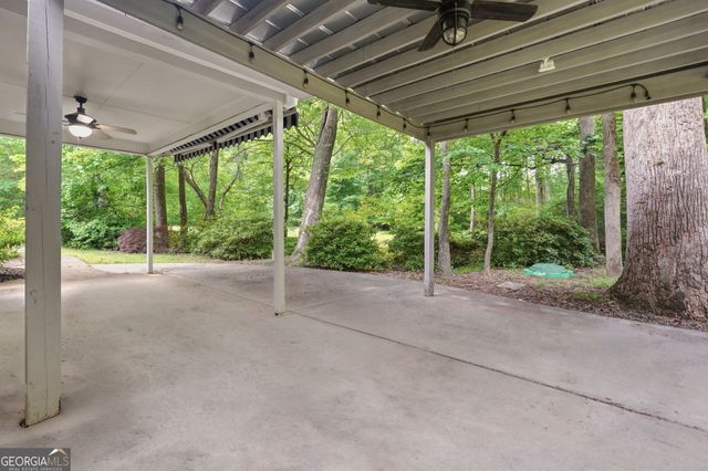 5369 Secretariat Lane, Sugar Hill, GA 30518