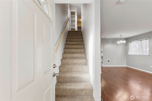 209 S Cedar Street, Buckley, WA 98321