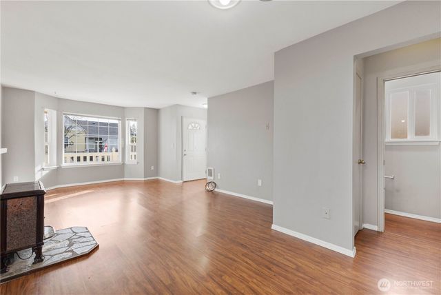 209 S Cedar Street, Buckley, WA 98321