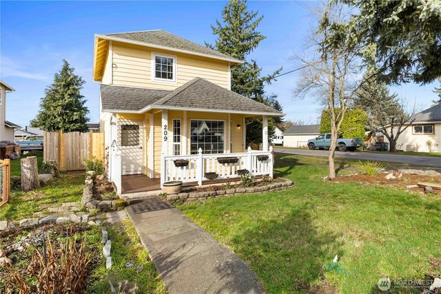 209 S Cedar Street, Buckley, WA 98321