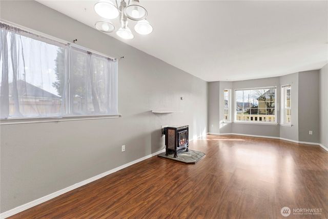 209 S Cedar Street, Buckley, WA 98321