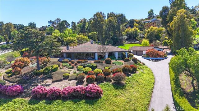57 Saddleback, Rolling Hills, CA 90274