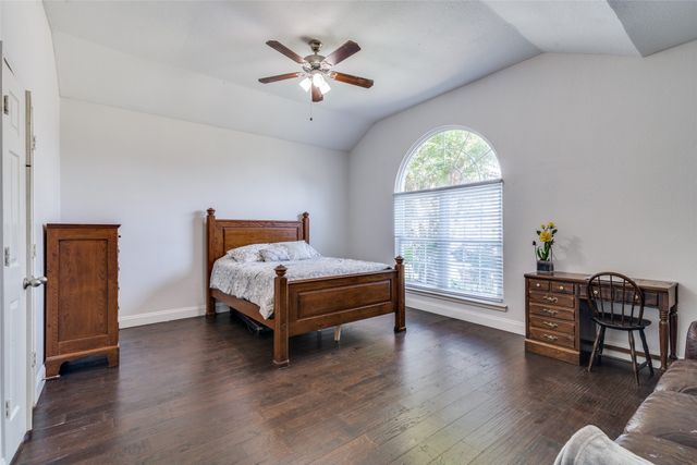8321 Bristol Court, Rowlett, TX 75089