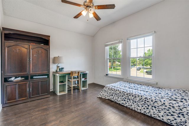 8321 Bristol Court, Rowlett, TX 75089