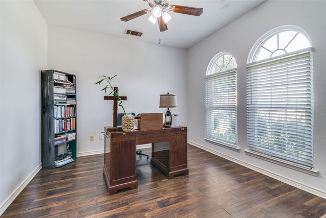 8321 Bristol Court, Rowlett, TX 75089