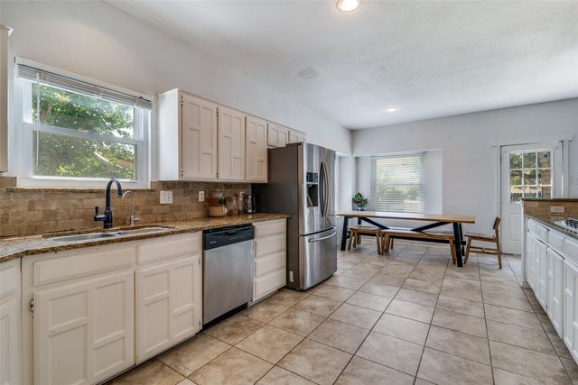 8321 Bristol Court, Rowlett, TX 75089