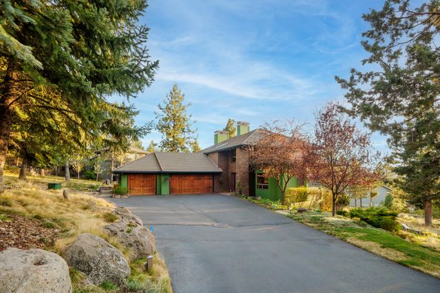 2889 NW Starview Drive, Bend, OR 97703