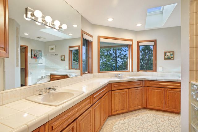 2889 NW Starview Drive, Bend, OR 97703