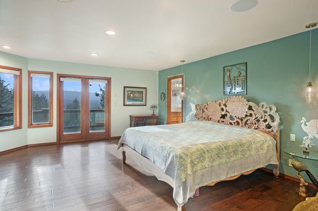 2889 NW Starview Drive, Bend, OR 97703