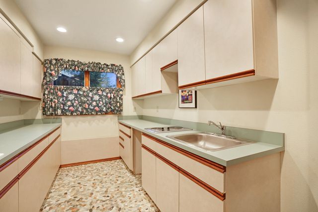 2889 NW Starview Drive, Bend, OR 97703