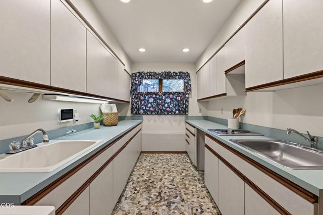 2889 NW Starview Drive, Bend, OR 97703