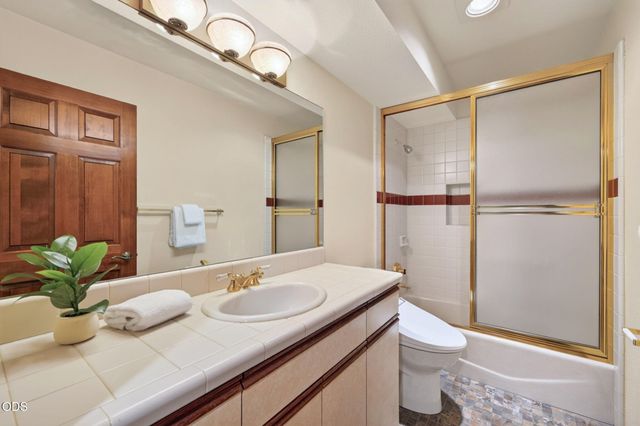 2889 NW Starview Drive, Bend, OR 97703