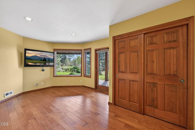 2889 NW Starview Drive, Bend, OR 97703
