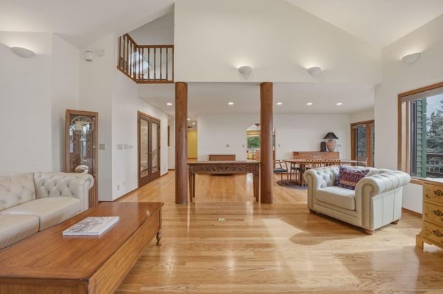 2889 NW Starview Drive, Bend, OR 97703