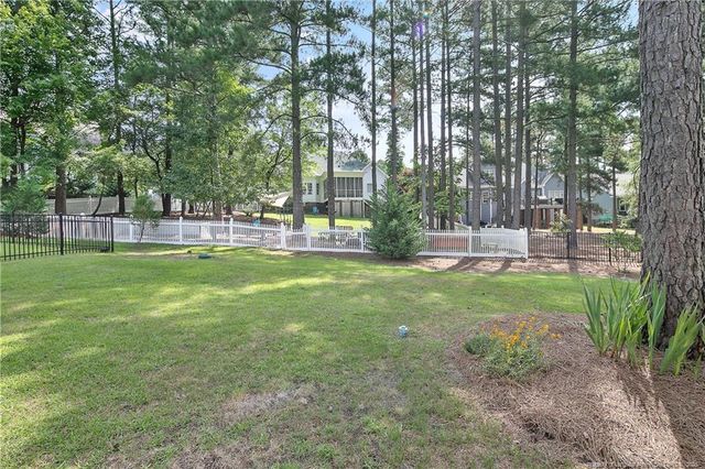 196 Leaning Pine Circle, Spring Lake, NC 28390