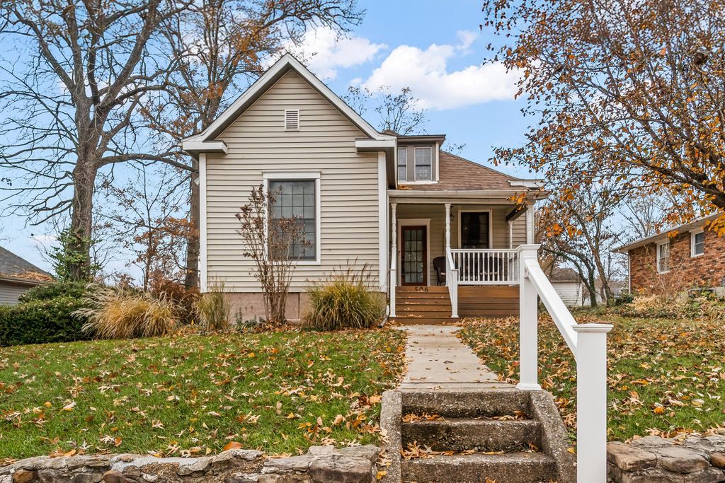 506 E 10TH ST, Fulton, MO 65251