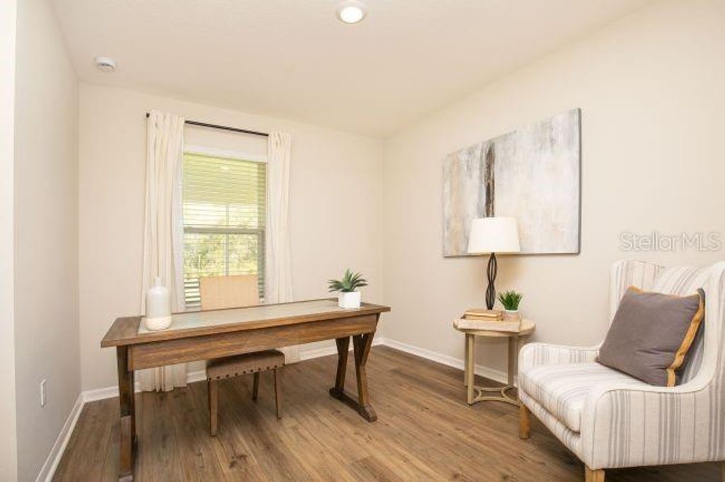 Image 17 of property listing at 16815 NW 176TH TERRACE, Alachua, FL 32615