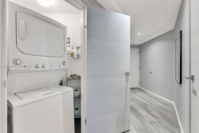 801 S Miami Ave 1805, Miami, FL 33130