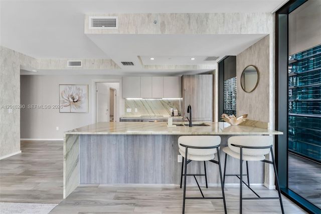 801 S Miami Ave 1805, Miami, FL 33130