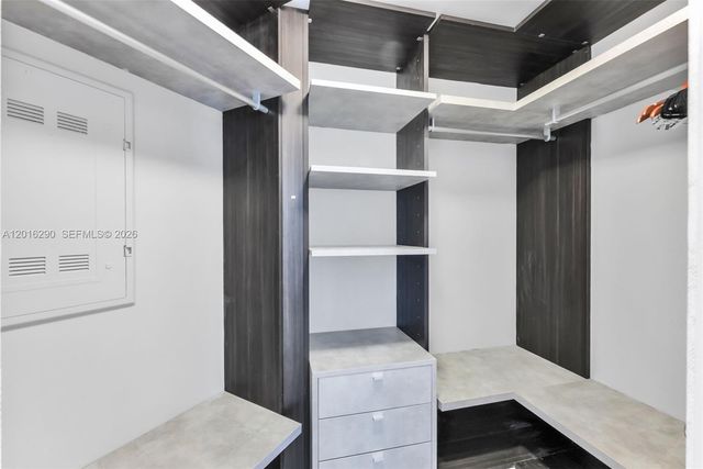 801 S Miami Ave 1805, Miami, FL 33130
