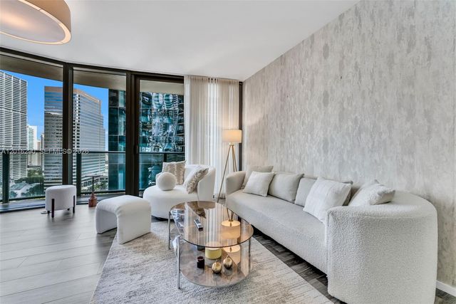 801 S Miami Ave 1805, Miami, FL 33130