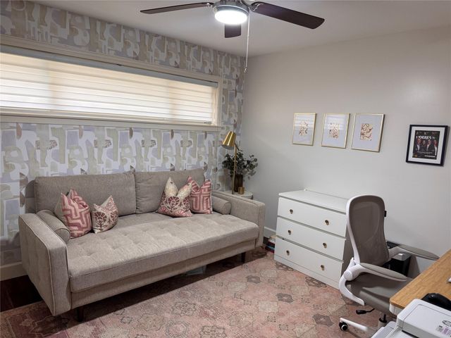 9911 Cedarhurst Drive, Houston, TX 77096