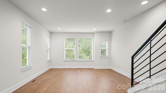 5003 York Park Lane, Charlotte, NC 28217