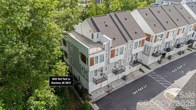 5003 York Park Lane, Charlotte, NC 28217