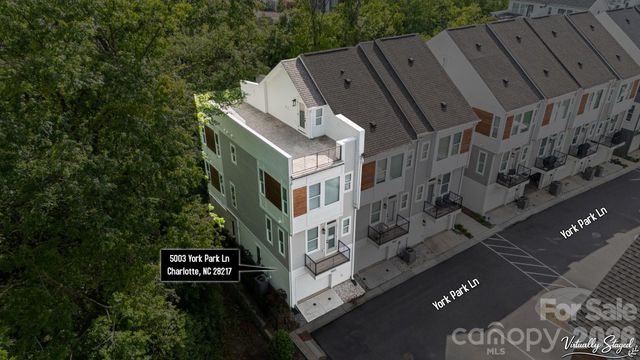 5003 York Park Lane, Charlotte, NC 28217