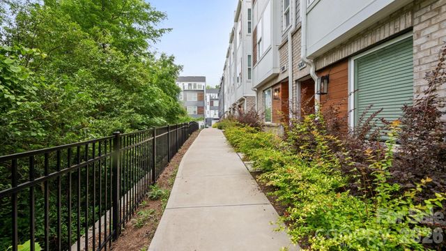 5003 York Park Lane, Charlotte, NC 28217