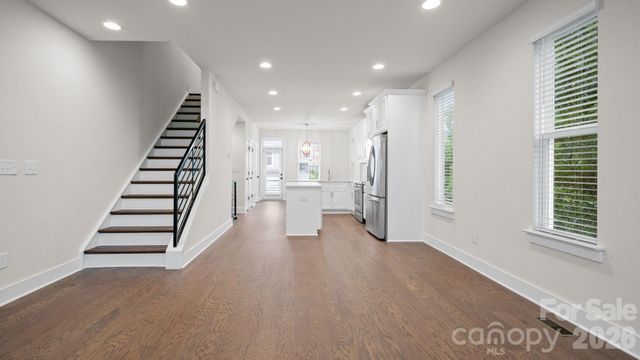 5003 York Park Lane, Charlotte, NC 28217