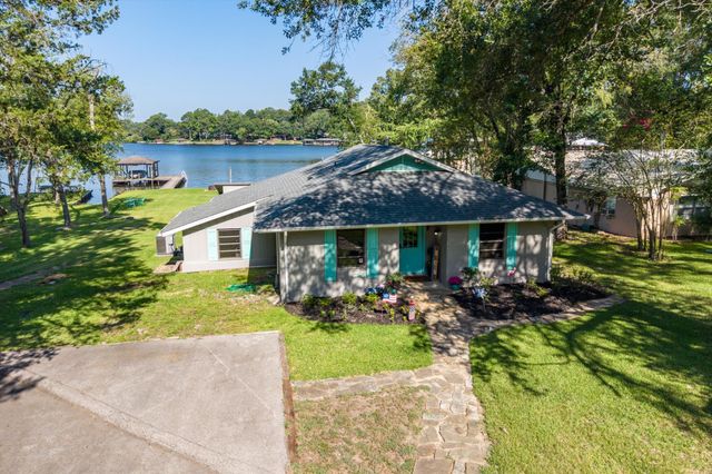 727 Callender Lake Drive D, Murchison, TX 75778
