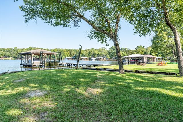 727 Callender Lake Drive D, Murchison, TX 75778