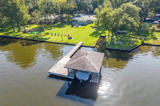 727 Callender Lake Drive D, Murchison, TX 75778
