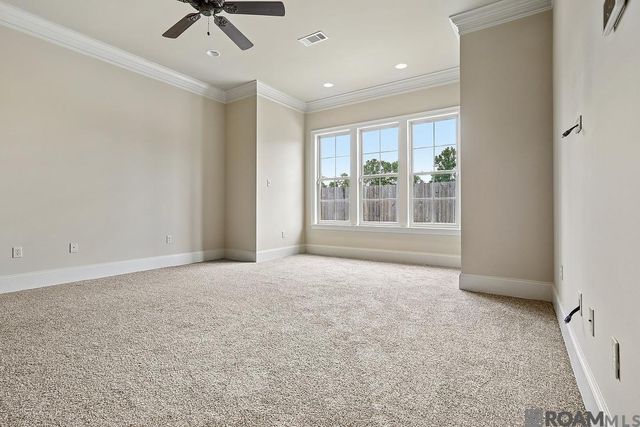 36472 Lake Bend Ave, Prairieville, LA 70769