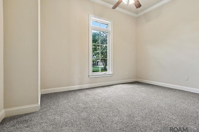 36472 Lake Bend Ave, Prairieville, LA 70769