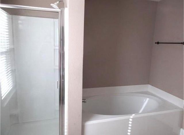 1035 Grassy View Drive, Houston, TX 77073