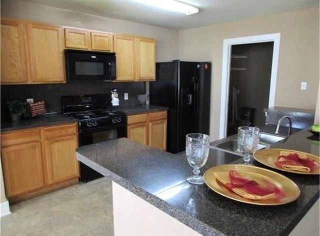 1035 Grassy View Drive, Houston, TX 77073