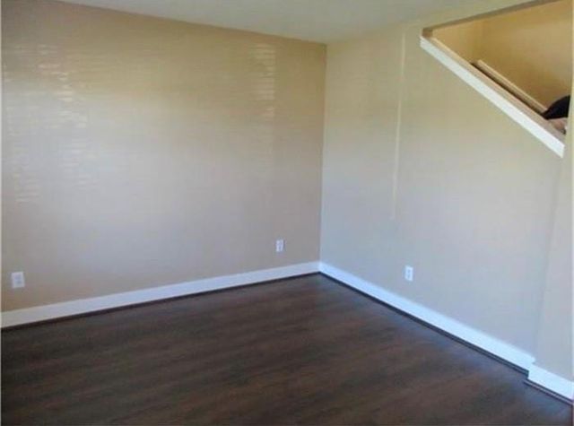 1035 Grassy View Drive, Houston, TX 77073