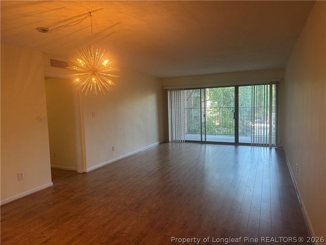 1100 Clarendon Street 203, Fayetteville, NC 28305