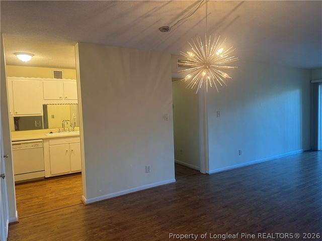 1100 Clarendon Street 203, Fayetteville, NC 28305