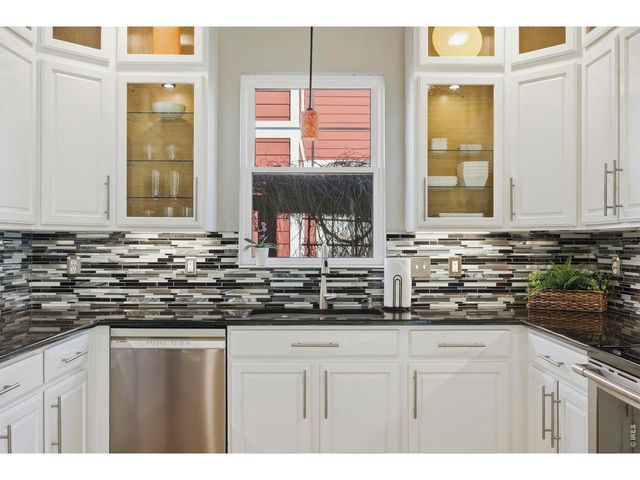 5314 Corbett Dr, Fort Collins, CO 80528