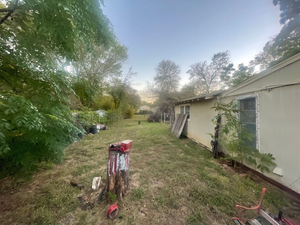 5916 Wall Avenue, Haltom City, TX 76117 — photo 5