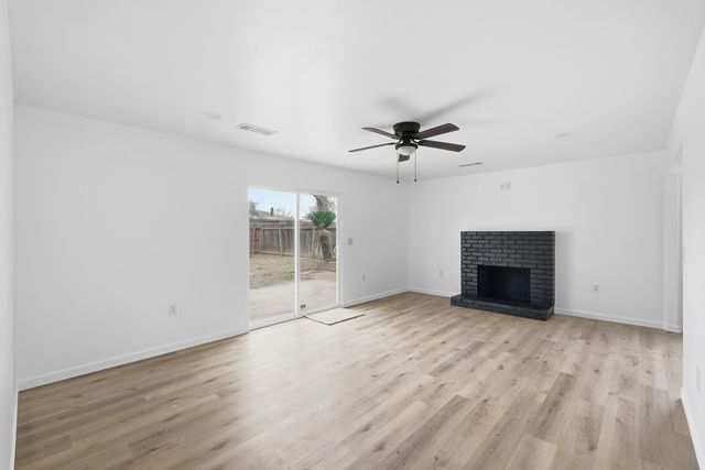 4573 N Woodson Avenue, Fresno, CA 93705