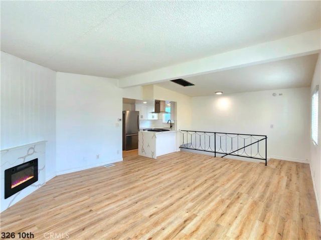 326 10th Place, Manhattan Beach, CA 90266