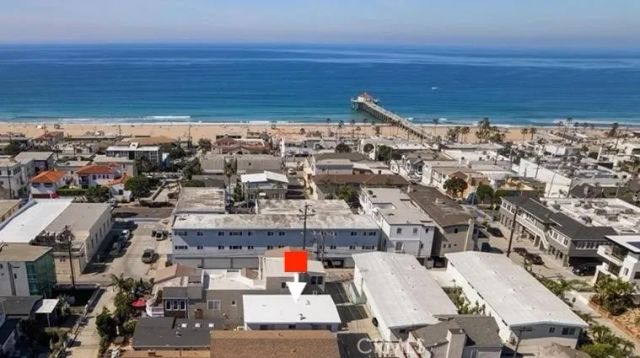 326 10th Place, Manhattan Beach, CA 90266