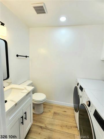 326 10th Place, Manhattan Beach, CA 90266