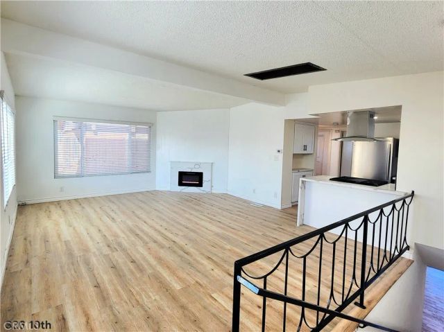 326 10th Place, Manhattan Beach, CA 90266