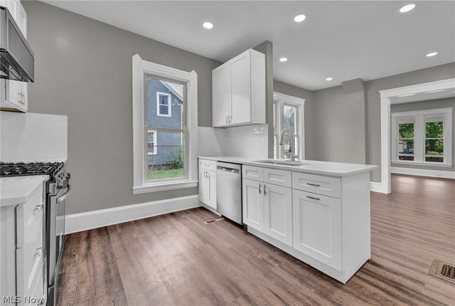 2221 E 97th Street, Cleveland, OH 44106